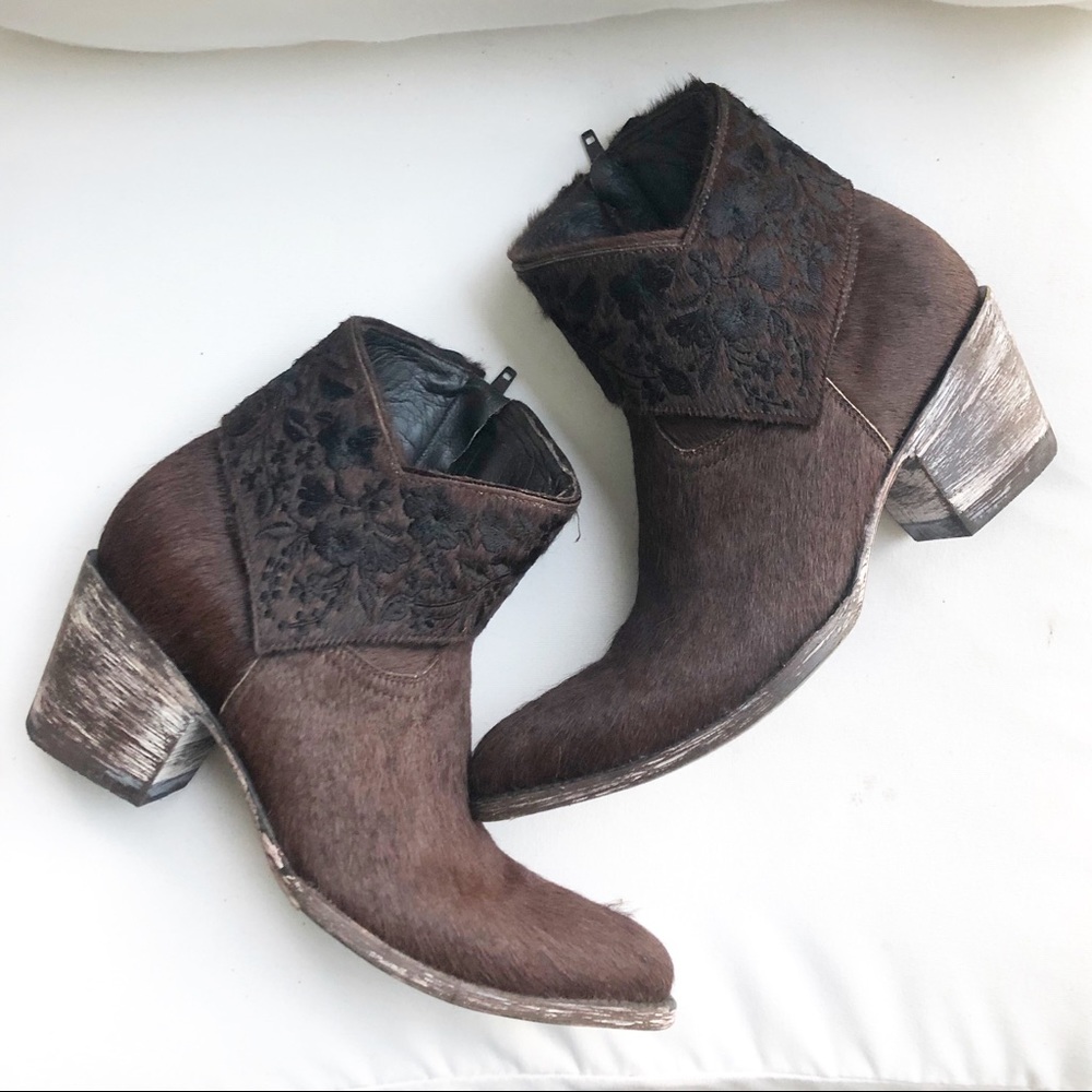 Old Gringo Brown Cow Hair Embroider Ankle Booties - Picture 1 of 9